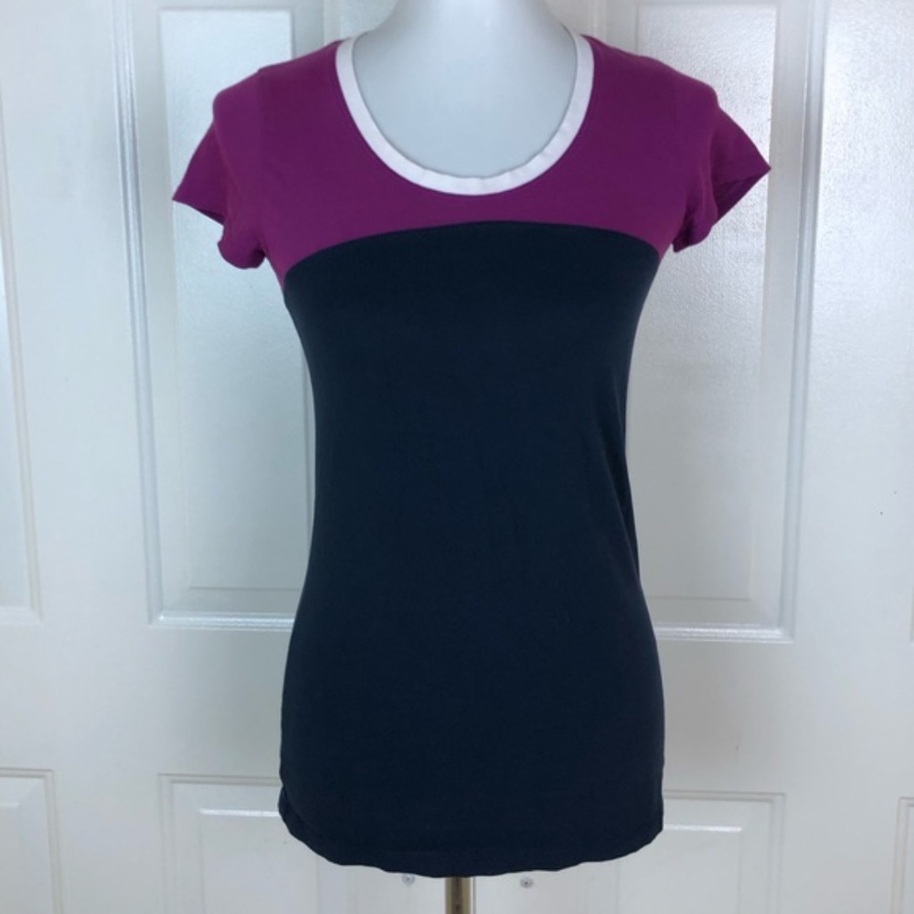 Vince. Navy Blue Color Block Short Sleeve Top Size S